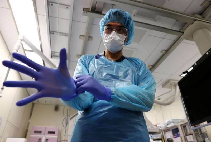 Covid-19: Spike In Uk, Us Hospitalizations Linked To New Variant Eris