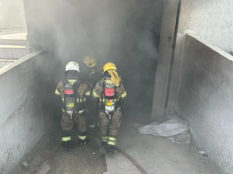 Fire Contained In Shuwaikh Industrial Garage | Kuwait Local News