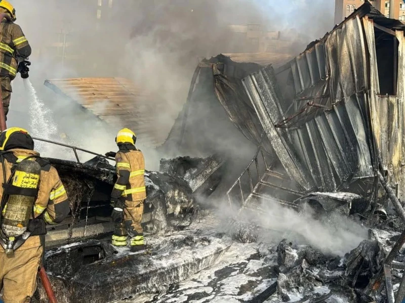 Firefighters Contain Blaze At Chalet And Cruiser Boat In Salmiya ...