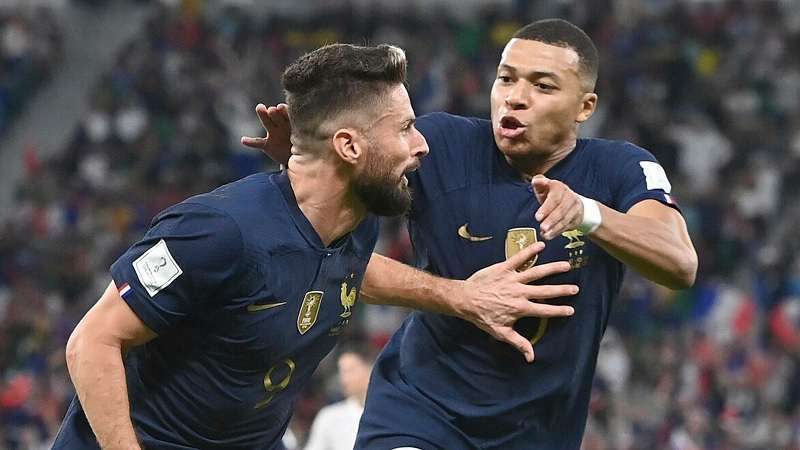 france-beat-poland-31-to-qualify-for-the-quarterfinals-0-22-12-04-10-12-56.jpg