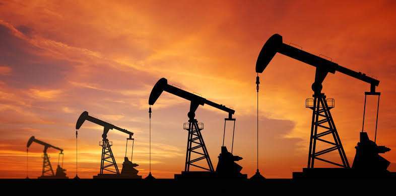 Oil Revenues In Kuwait Surpass 25 Billion Dinars For The First Time