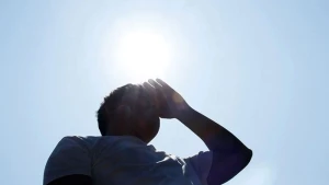 its-scorching-in-kuwait-heres-how-to-avert-sunstroke-in-50c-heat-Kuwait-2025-08-04-09-59-45.webp