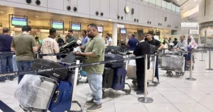 private-sector-expats-adjust-to-kuwaits-new-travel-clearance-rule-Kuwait-2025-07-02-04-56-52.webp