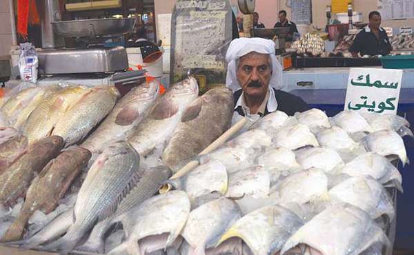 Trade Minister Inspects Fish Market To Control Price Hike | Kuwait ...
