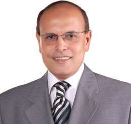Dr Ahmed Mokhtar Clinical Director Of Orthopedic Surgery in kuwait