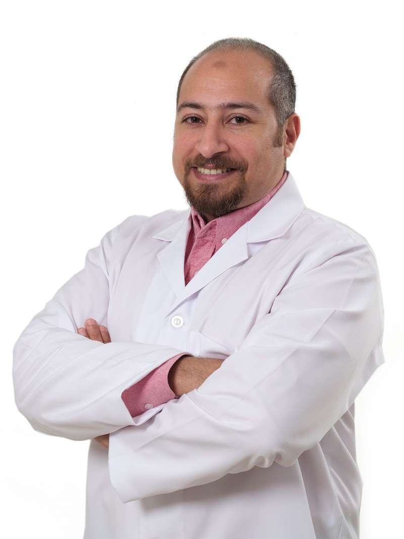 الدكتور محمد أبو العنينين in kuwait
