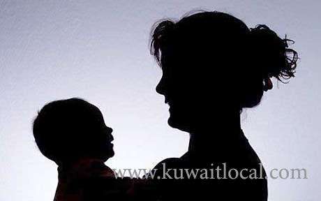 father-in-prison-can-mother-renew-residence-of-children_kuwait