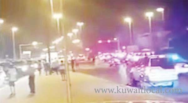two-groups-of-youths-engaged-in-public-brawl-along-love-street_kuwait