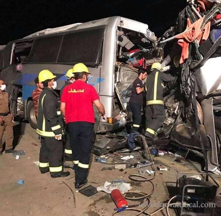 6-pilgrims-killed-and-48-injured-in-bus-collision_kuwait