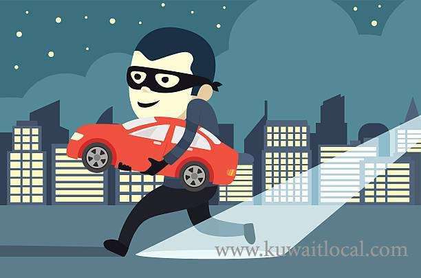 cops-are-looking-for-an-unidentified-person-for-cheating-an-egyptian-and-stealing-his-car_kuwait