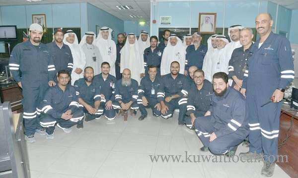 kuwaitis-managing-oil-refineries-in-the-country-with-full-efficiency_kuwait
