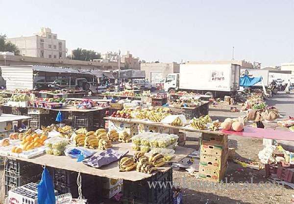 16-individuals-were-arrested-in-makeshift-markets-in-hassawi-area_kuwait