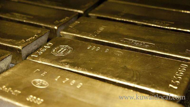 woman-arrested-with-1.29-kg-gold-at-hyderabad-airport_kuwait