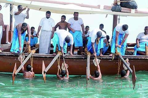 200-kuwaiti-youngsters-are-taking-part-in-the-event-of-dasha-ceremony-marks-start-of-29th-pearl-diving-expedition_kuwait