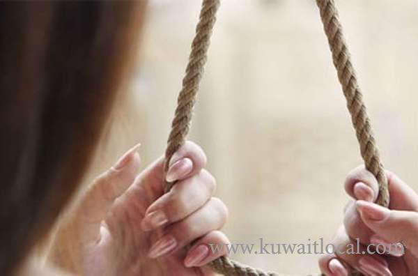 woman-committed-suicide-by-hanging-herself-with-a-rope_kuwait