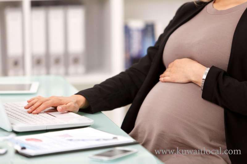 women-on-maternity-leave-is-also-allowed-to-take-annual-leave_kuwait