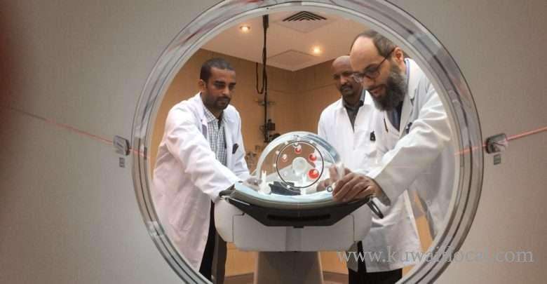 kuwaiti-medical-team-tests-positron-emission-tomography-device-in-dubai_kuwait