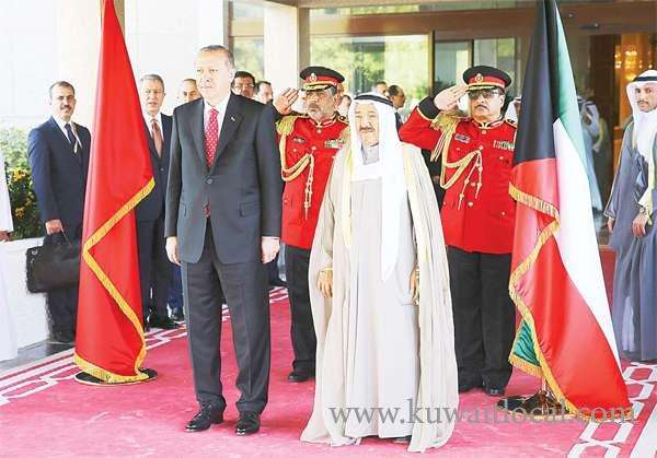 amir-held-official-talks-with-turkish-president_kuwait