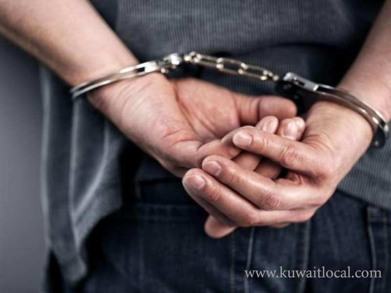 two-expats-were-arrested-for-impersonating-police_kuwait