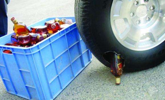 re-check-led-to-discovery-of-liquor-bottles_kuwait