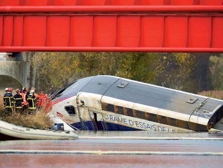 fatal-french-high-speed-test-train-had-children-on-board---rail-company_kuwait