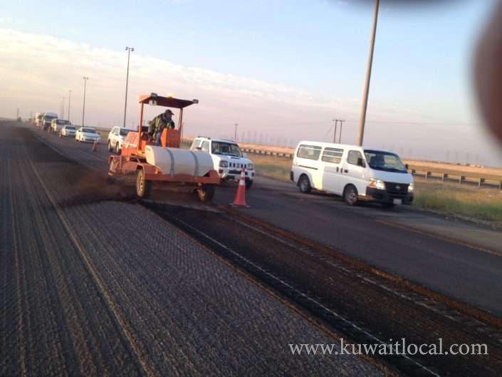 3-contracts-signed-to-repair-roads_kuwait