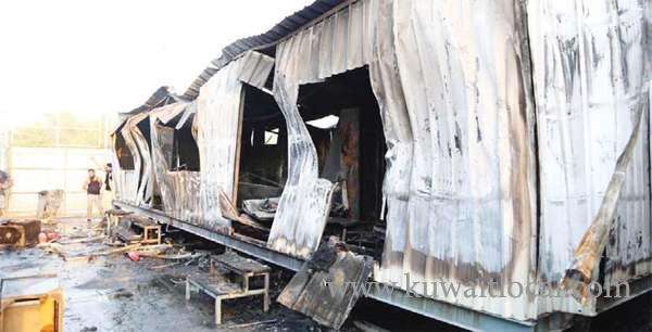 fire-broke-out-in-a-labor-accommodation-_kuwait