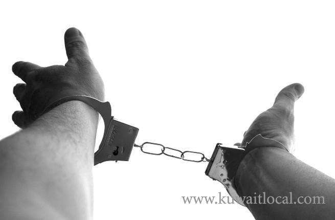 -3-indian-expats-arrested-for--using-fake-currency_kuwait
