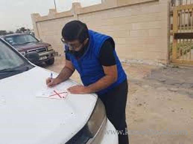 kd-100-fine,-other-charges-for-leaving-cars,-trucks-on-state-property_kuwait