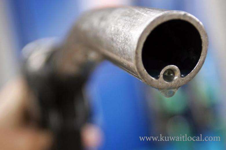 kuwaiti-nationals-to-get-kd-50-monthly-fuel-allowance_kuwait