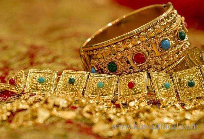 india-customs-seizes-unclaimed-jewellery-worth-rs-31-lakh-from-kuwait-goa-air-india-flight_kuwait
