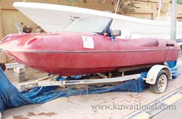 kd-100-fine-for-boats-left-on-roadsides_kuwait