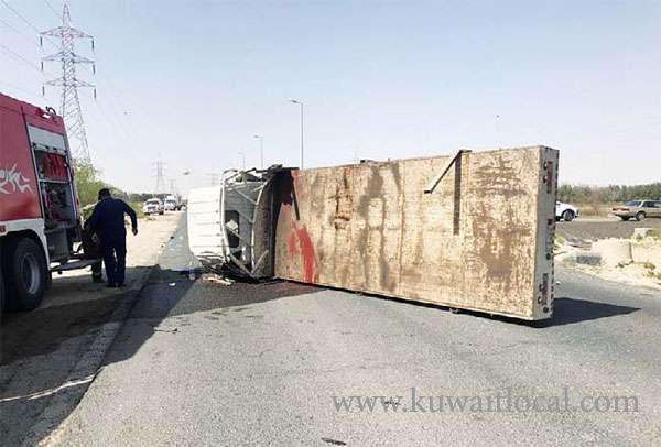 pakistani-expat-died-and-7-individuals-sustained-injuries-in-an-accident_kuwait