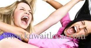 kuwaiti-and-an-american-woman-brawl-in-a-mall_kuwait