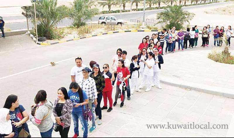 filipinos-in-kuwait-cast-votes-in-the-midterm-national-elections_kuwait