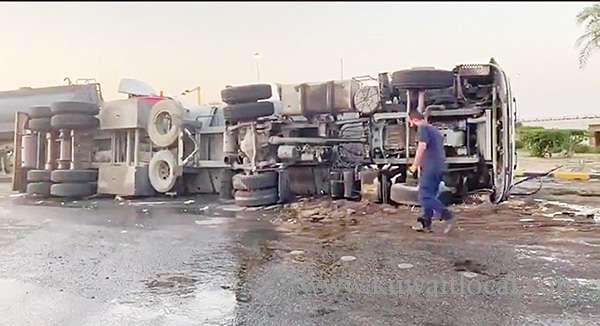 crime-news-an-unidentified-person-died-and-four-asians-hurt-in-roof-collapse_kuwait