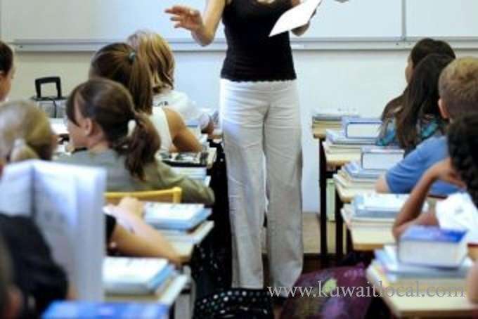 kuwait-teachers-dismayed--waiting-in-hope-for-cash_kuwait