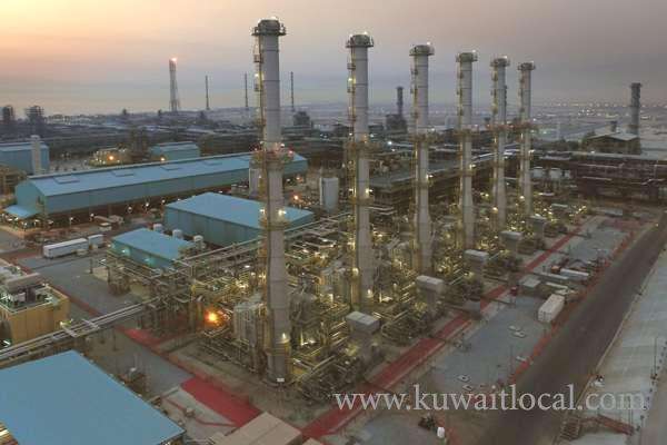 business-clean-environment-fuel-projects-going-to-be-further-delayed--state-bearing-huge-loan-costs_kuwait
