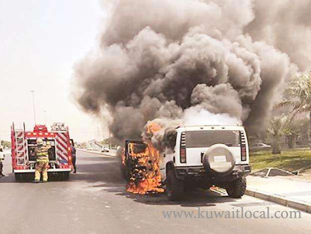 fire-destroys-luxury-american-fourwheeler_kuwait