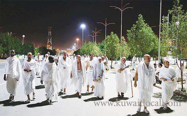 ministry-has-decided-to-bear-40-percent-of-the-pilgrimage-cost-for-each-bedoun-pilgrim_kuwait