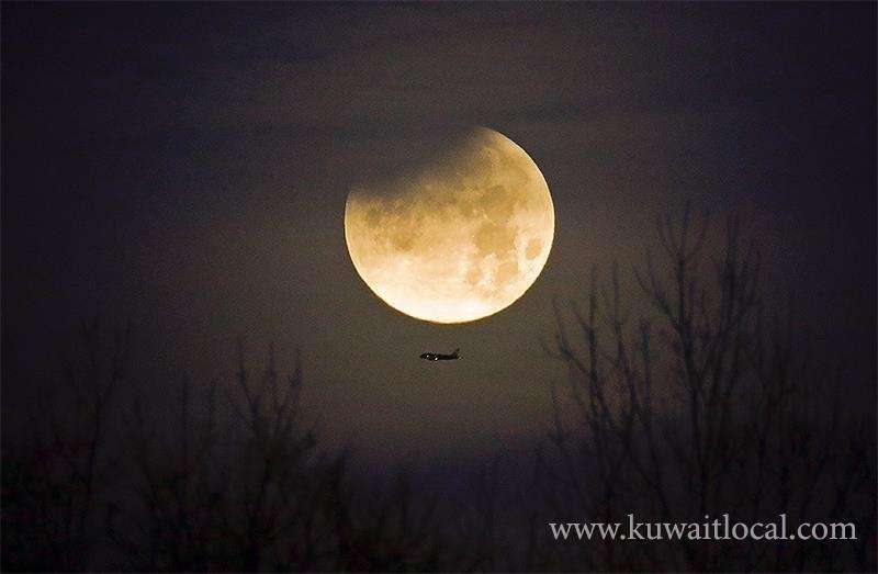 kuwait-to-witness-partial-lunar-eclipse-on-wednesday_kuwait