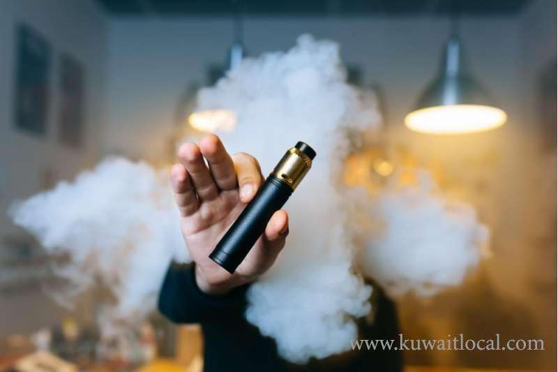 mysterious-lung-disease-on-rise-among-people-smoking-ecigarettes_kuwait