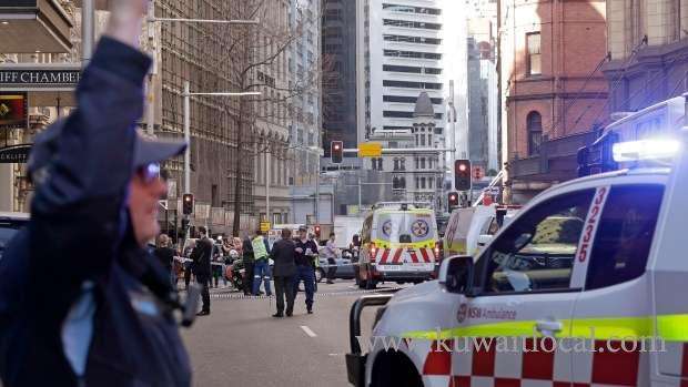 man-arrested-after-trying-to-stab-several-in-sydney_kuwait