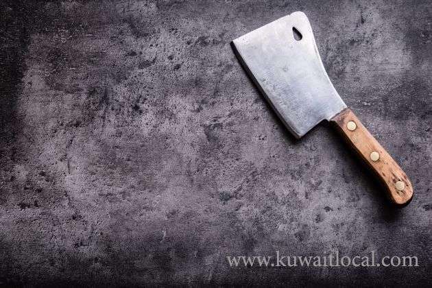 two-egyptians-engaged-in-a-fight-in-hawally-using-a-cleaver_kuwait