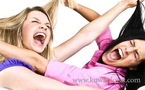 amicable-end-to-fight-between-3-women_kuwait