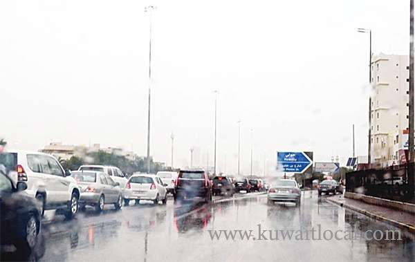 four-companies-file-grievance-report-as-minister-discusses-issue-of-the-rain-crisis-with-mpw_kuwait