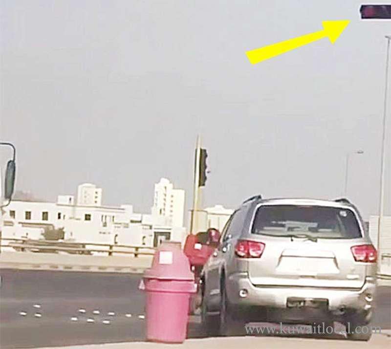 motorist-arrested-for-violating-the-red-signal_kuwait