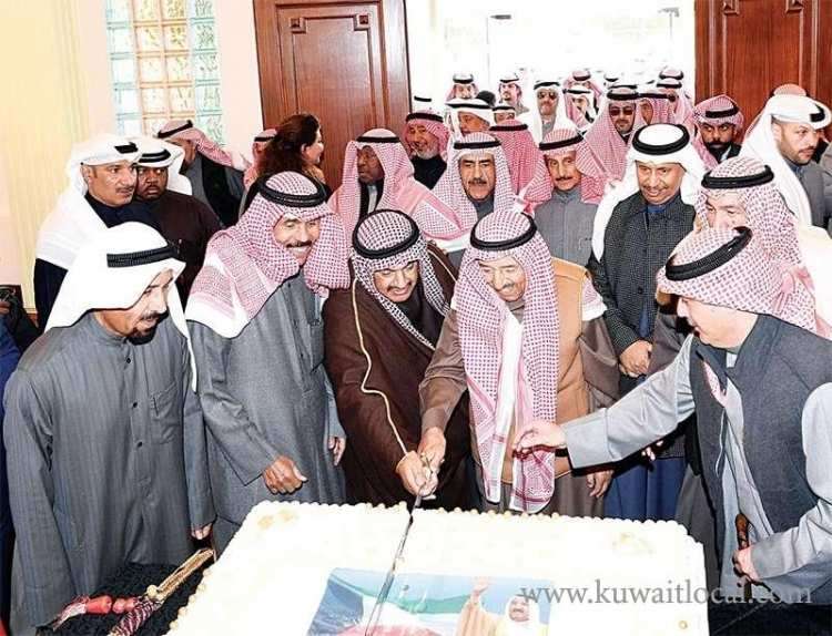 amir-receives-congratulations-on-reign_kuwait