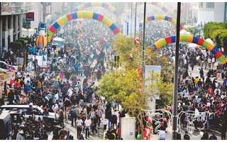 annual-festival-boosts-shopping,-business-in-kuwait_kuwait