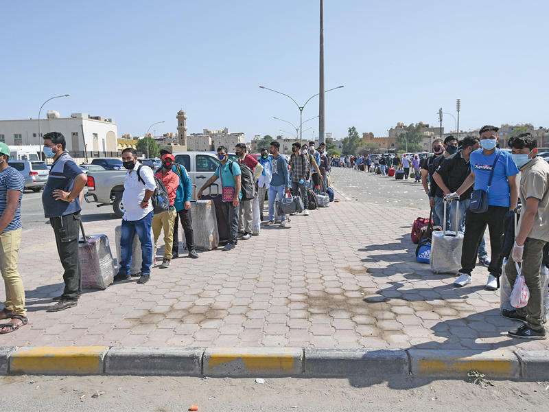 1800-indian-workers-registered-for-amnesty-on-the-first-day_kuwait